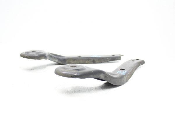 1998-2001 SUBARU IMPREZA WRX STI FRONT SUB FRAME SUPPORT BRACKETS SET LH/RH - Image 2