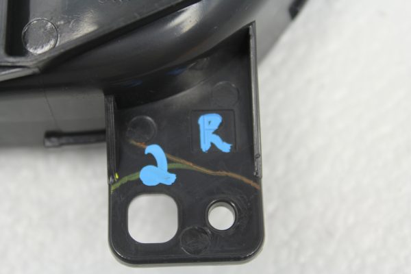 2011-2014 SUBARU WRX STI INTERIOR DOOR HANDLE RH PASSENGER SIDE - Image 4