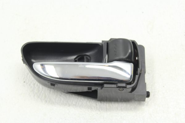 2004-2007 SUBARU WRX & STI INTERIOR DOOR LATCH HANDLE RIGHT HAND RH PASSENGER