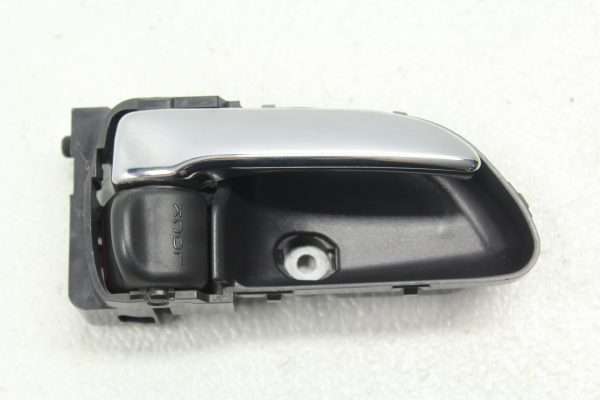 2004-2007 SUBARU WRX & STI INTERIOR DOOR LATCH HANDLE RIGHT HAND RH PASSENGER - Image 2