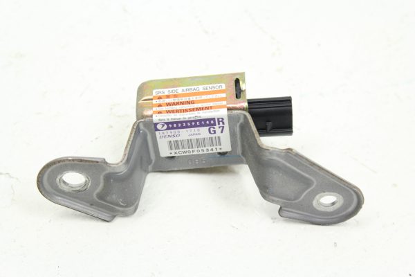 2005-2007 SUBARU WRX STI RH PASSENGER AIR BAG IMPACT SENSOR OEM 98235FE140 - Image 3
