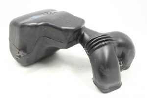2002-2007 SUBARU WRX & STI AIR INTAKE BOX SNORKEL SILENCER RESONATOR CHAMBER OEM