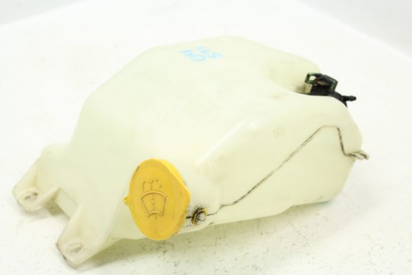 2004-2005 SUBARU WRX STI WINDSHIELD WIPER FLUID RESERVOIR OEM 86610FE020