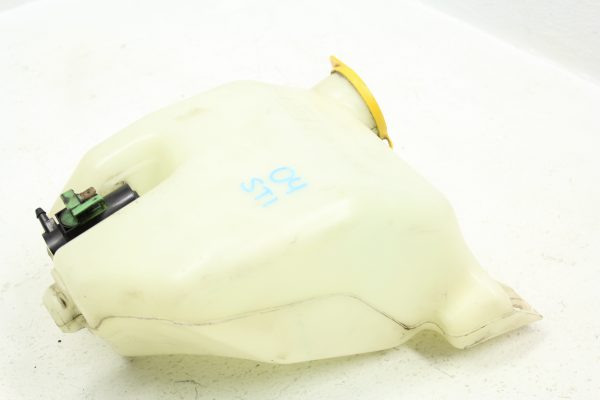 2004-2005 SUBARU WRX STI WINDSHIELD WIPER FLUID RESERVOIR OEM 86610FE020 - Image 3
