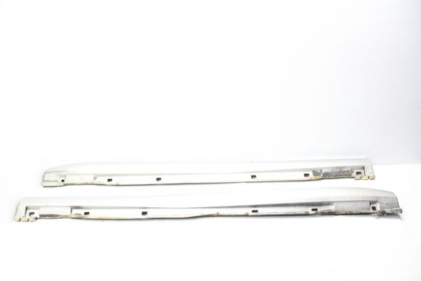 2004-2007 SUBARU WRX STI SIDE SKIRTS ROCKER PANELS SET LH/RH SILVER OEM