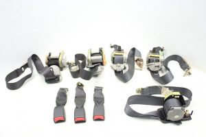 2004-2007 SUBARU IMPREZA WRX STI FRONT & REAR SEAT BELTS BUCKLES BLACK OEM