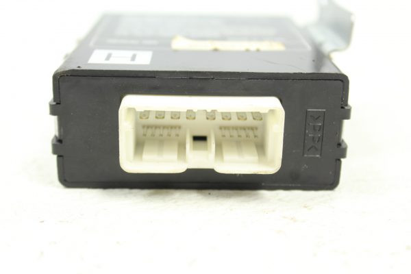 2004-2005 SUBARU WRX STI KEYLESS ENTRY CONTROL UNIT OEM 88035FE141 - Image 4
