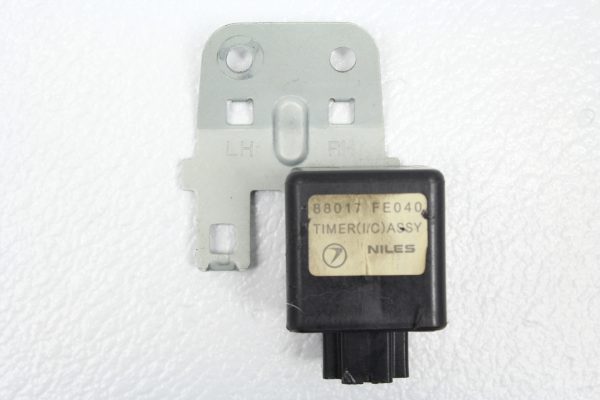 2004-2007 SUBARU WRX STI INTERCOOLER I/C SPRAYER TIMER OEM 88017FE040