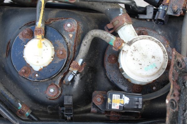 2002-2007 SUBARU IMPREZA WRX & STI GAS TANK FUEL CELL ASSEMBLY OEM W/ FUEL PUMP - Image 9