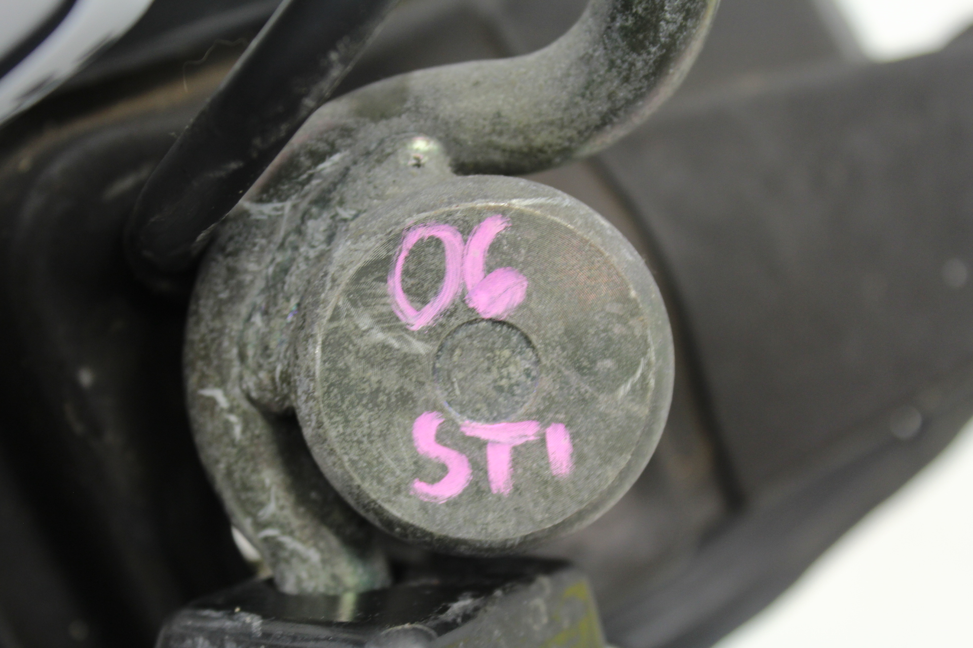 20042007 SUBARU WRX STI SHIFTER LINKAGE 6 SPEED MANUAL TRANSMISSION