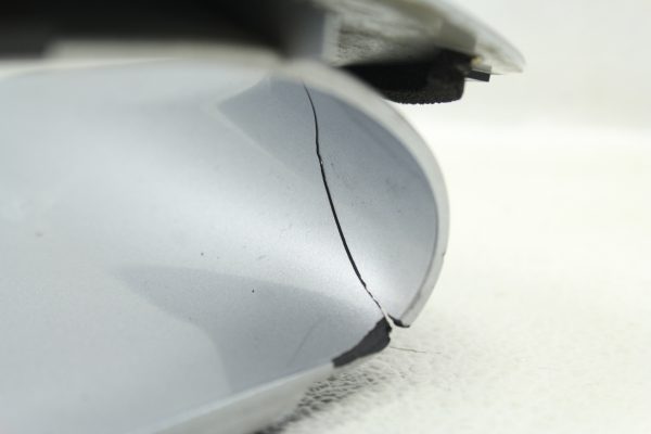 2015-2020 SUBARU WRX & STI HOOD SCOOP INSERT ASSEMBLY SILVER OEM *CRACKED* - Image 8