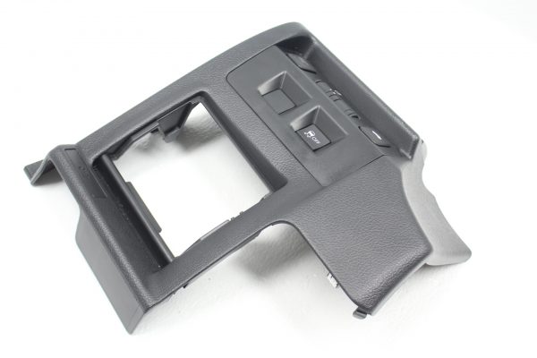 2015-2020 SUBARU WRX & STI LOWER DASH KICK PANEL COVER OEM 66075FJ030 - Image 4