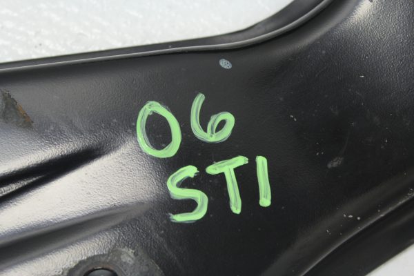2004-2007 SUBARU WRX STI 6 SPEED TRANSMISSION CROSSMEMBER 6MT EJ257 OEM - Image 8