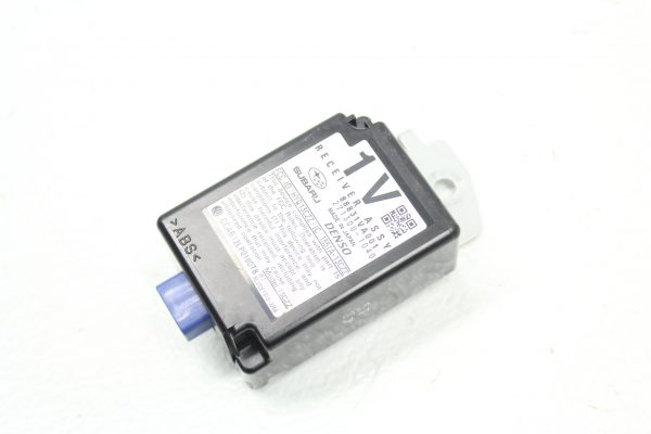 2015-2018 SUBARU WRX & STI KEYLESS ENTRY RECEIVER ASSEMBLY OEM 88831VA001 - Image 3