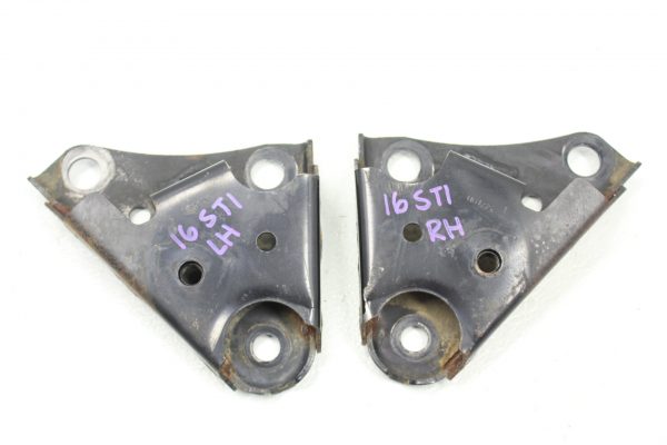2015-2021 SUBARU WRX & STI FRONT CONTROL ARM MOUNTING PLATE SET LH/RH OEM