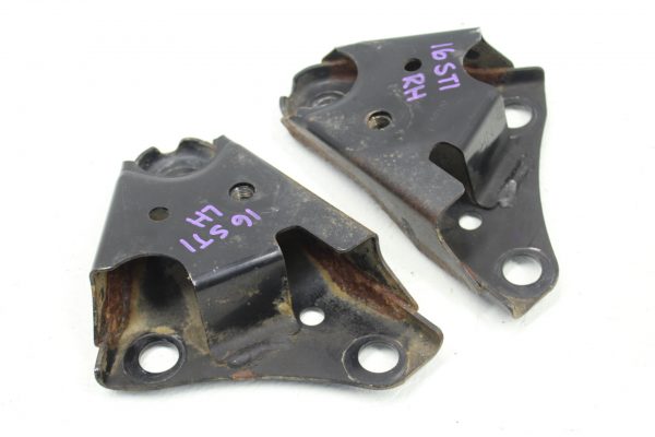 2015-2021 SUBARU WRX & STI FRONT CONTROL ARM MOUNTING PLATE SET LH/RH OEM - Image 3