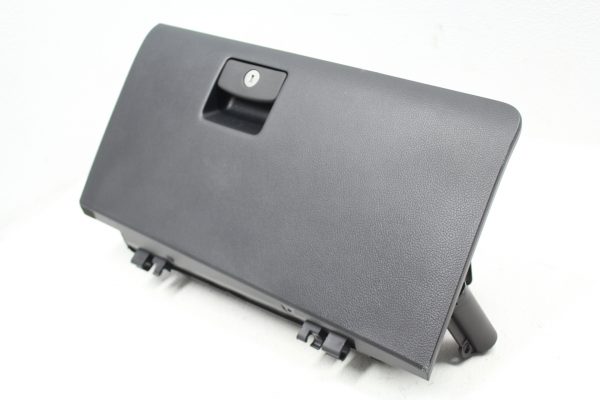 2015-2020 SUBARU WRX & STI GLOVE BOX ASSEMBLY OEM - Image 6