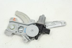2015-2020 SUBARU WRX & STI REAR RH PASSENGER SIDE WINDOW MOTOR REGULATOR OEM