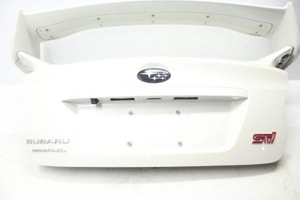 2015-2020 SUBARU WRX & STI LIMITED TRUNK LID & SPOILER WING ASSEMBLY WHITE OEM - Image 3