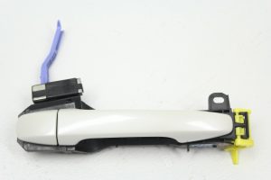 2015-2020 SUBARU WRX STI REAR RH PASSENGER EXTERIOR DOOR HANDLE WHITE OEM