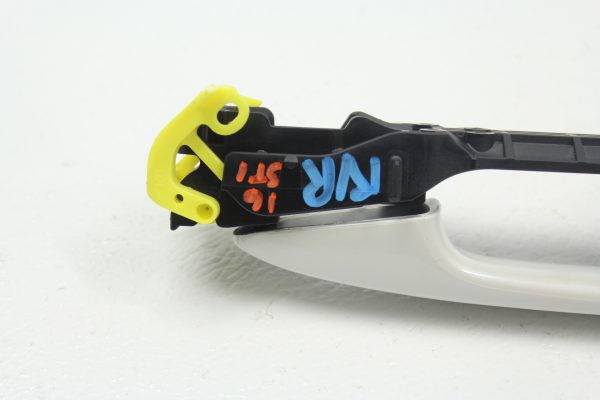 2015-2020 SUBARU WRX STI REAR RH PASSENGER EXTERIOR DOOR HANDLE WHITE OEM - Image 8