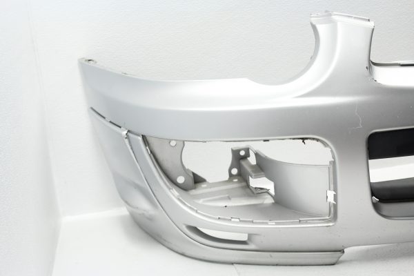 2004-2005 SUBARU WRX STI FRONT BUMPER COVER ASSEMBLY SILVER OEM - Image 5