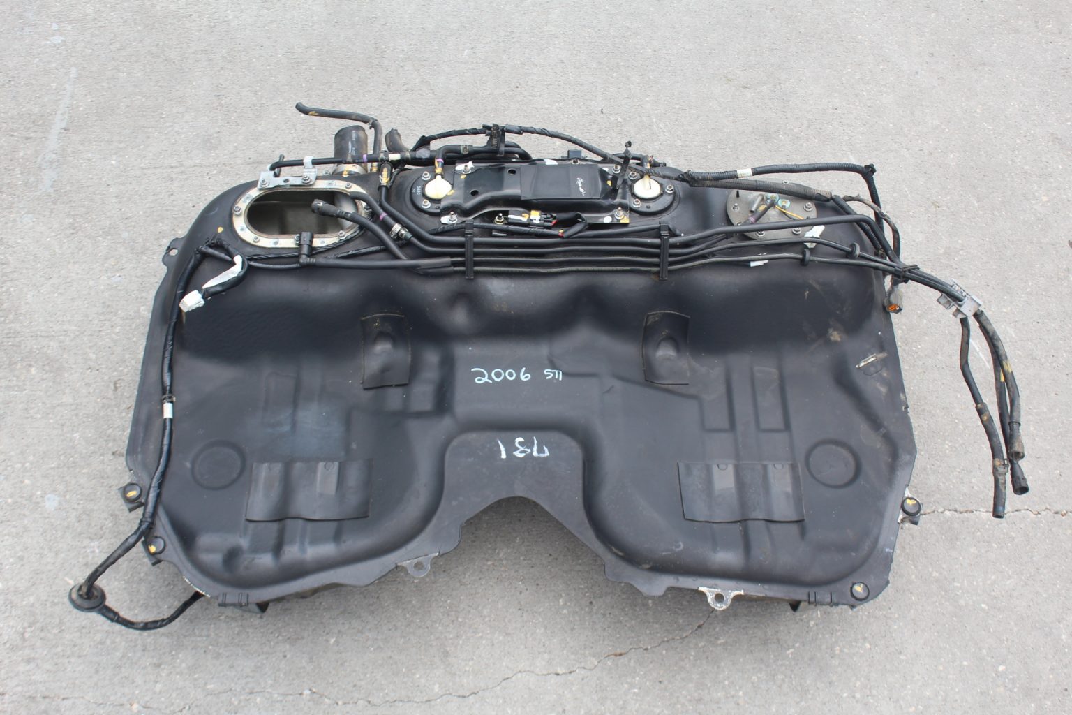 20022007 SUBARU IMPREZA WRX & STI GAS TANK FUEL CELL ASSEMBLY OEM