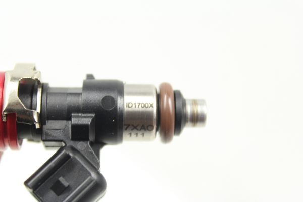 2002-2014 SUBARU WRX & 2004-2021 STI INJECTOR DYNAMICS TOP FEED 1700CC 2K MILES - Image 8