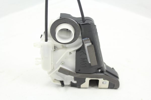 2015-2020 SUBARU WRX STI RH REAR PASSENGER DOOR LATCH LOCK ACTUATOR OEM - Image 4