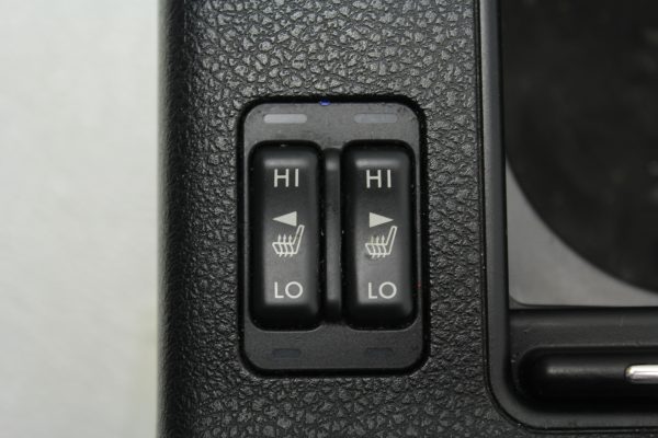 2015-2020 SUBARU WRX STI LAUNCH EDITION CENTER CONSOLE ARM REST & DCCD SWITCHES - Image 8