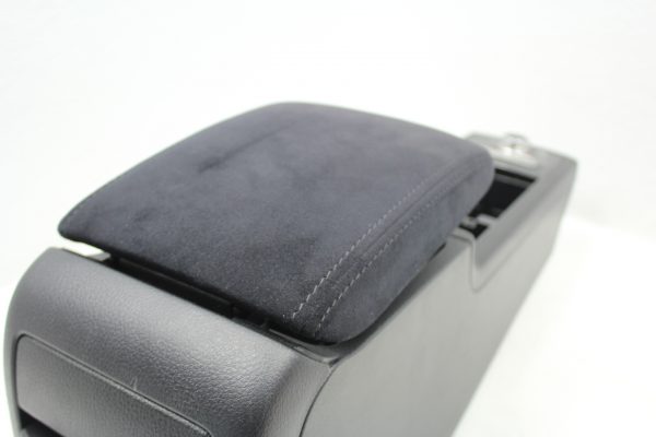 2015-2020 SUBARU WRX STI LAUNCH EDITION CENTER CONSOLE ARM REST & DCCD SWITCHES - Image 9