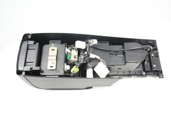 2015-2020 SUBARU WRX STI LAUNCH EDITION CENTER CONSOLE ARM REST & DCCD SWITCHES - Image 10