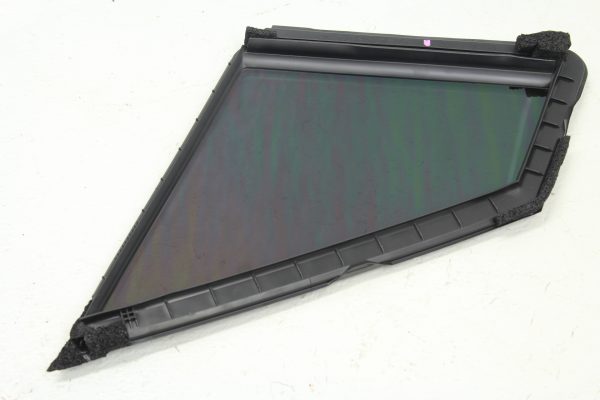 2015-2021 SUBARU WRX STI FRONT RH PASSENGER CORNER SIDE DOOR WINDOW GLASS OEM - Image 4