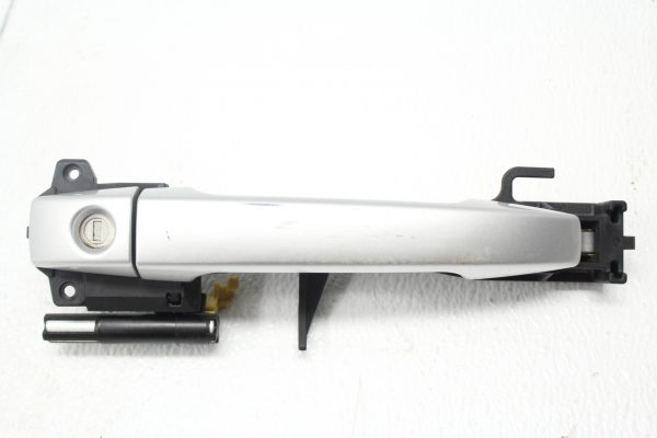 2008-2014 SUBARU WRX & STI FRONT LH DRIVER SIDE EXTERIOR DOOR HANDLE SILVER OEM - Image 3