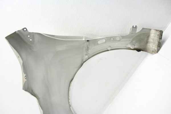 2015-2020 SUBARU WRX & STI FRONT RH PASSENGER SIDE FENDER WHITE OEM - Image 9