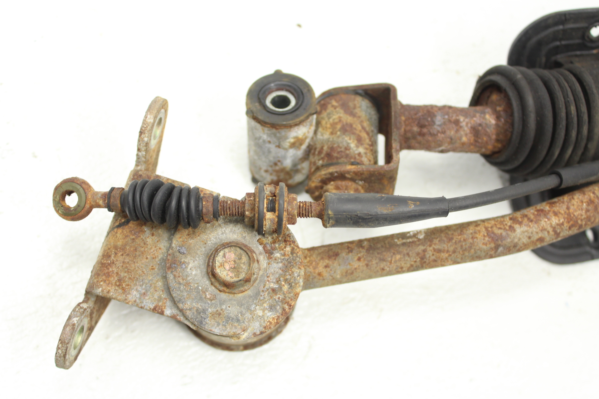 20042007 SUBARU WRX STI SHIFTER LINKAGE 6 SPEED MANUAL TRANSMISSION