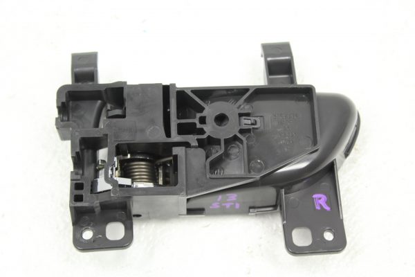 2011-2014 SUBARU WRX STI INTERIOR DOOR HANDLE RH PASSENGER SIDE - Image 3