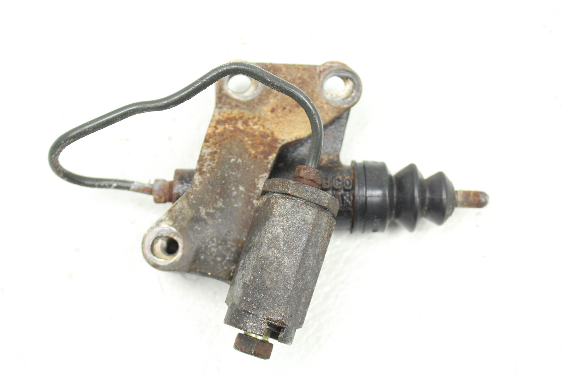 20042007 SUBARU WRX STI CLUTCH SLAVE CYLINDER & HARDLINE OEM