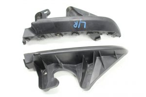 2015-2020 SUBARU WRX & STI REAR TAIL LIGHT BUMPER CORNER BRACKET SET LH/RH OEM