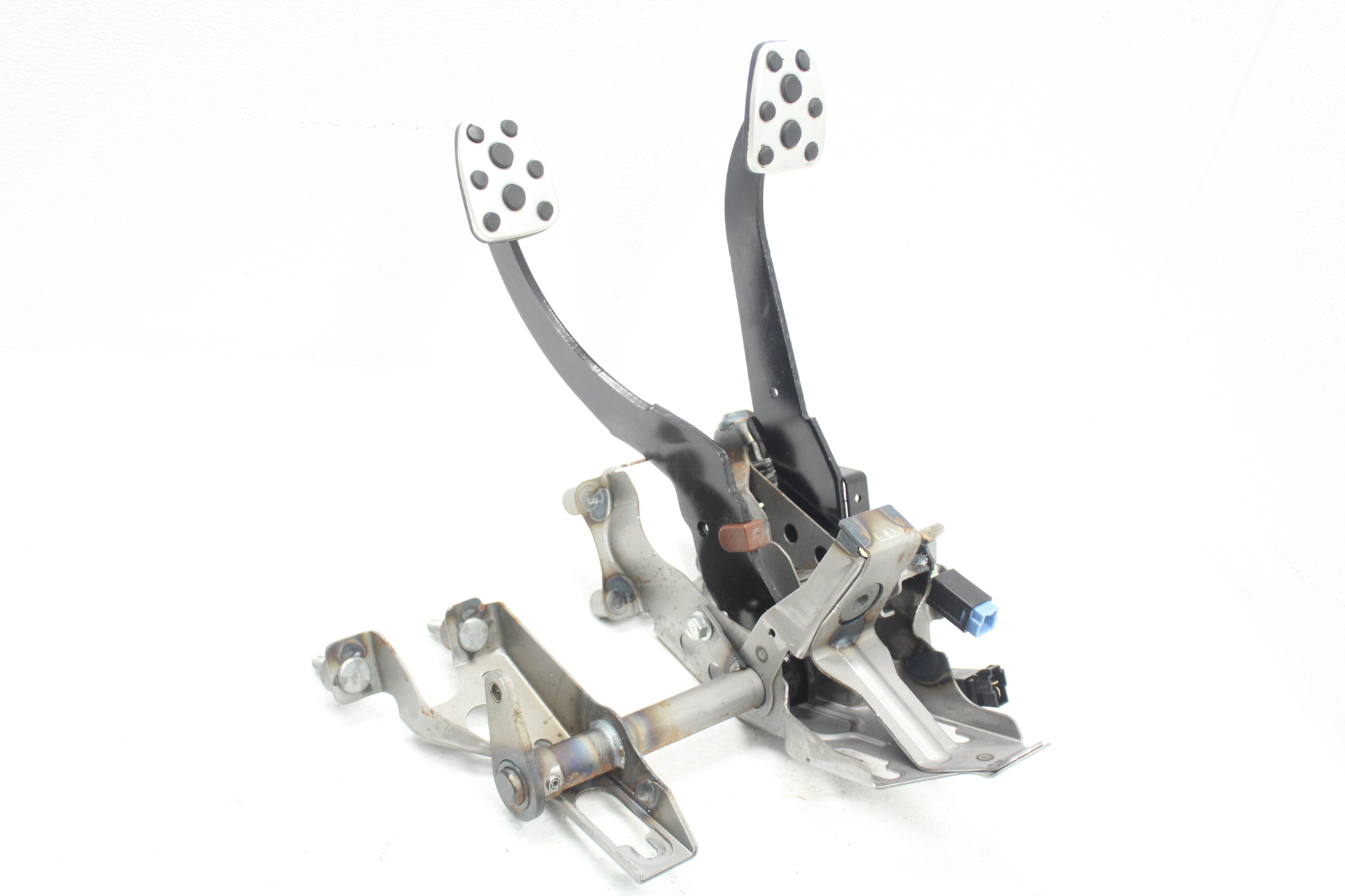 20152020 SUBARU WRX & STI BRAKE & CLUTCH PEDAL ASSEMBLY OEM