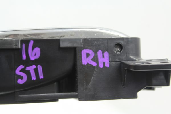 2015-2020 SUBARU WRX & STI RH INTERIOR DOOR HANDLE PASSENGER SIDE OEM - Image 5