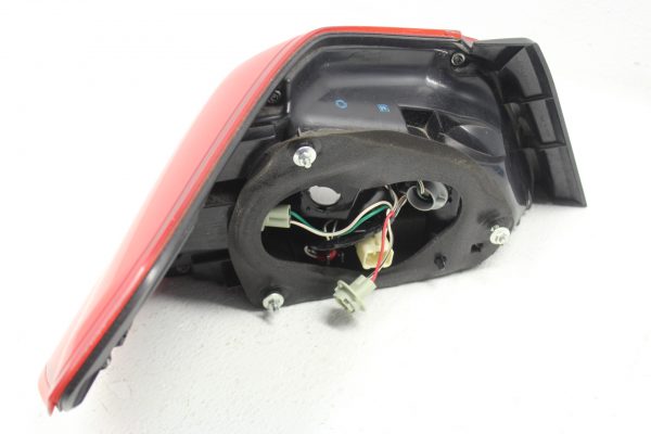 2015-2020 SUBARU WRX & STI RH TAILLIGHT PASSENGER SIDE TAIL LIGHT OEM 84201VA020 - Image 7