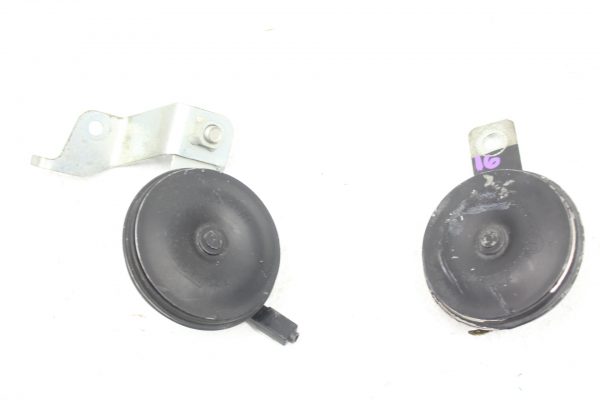 2015-2020 SUBARU WRX & STI HORNS ASSEMBLY SET PAIR OEM FACTORY - Image 2