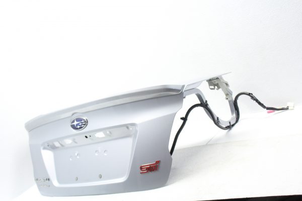 2015-2020 SUBARU WRX & STI LIMITED TRUNK LID DECK W/ LIP SILVER OEM - Image 2