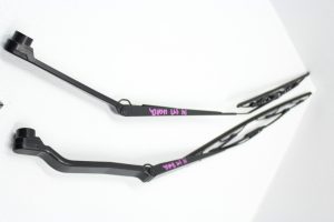 2008-2014 SUBARU WRX STI FRONT WIPER BLADES WINDSHIELD WIPER ARMS PAIR/SET OEM