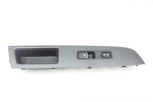 2015-2020 SUBARU WRX & STI FRONT RH PASSENGER SIDE WINDOW SWITCH PANEL OEM