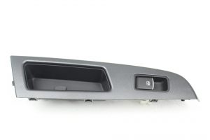 2015-2020 SUBARU WRX & STI REAR RH PASSENGER SIDE WINDOW SWITCH PANEL OEM