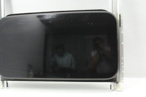 2015-2021 SUBARU WRX & STI SUNROOF MOON ROOF GLASS & FRAME ASSEMBLY OEM - Image 6