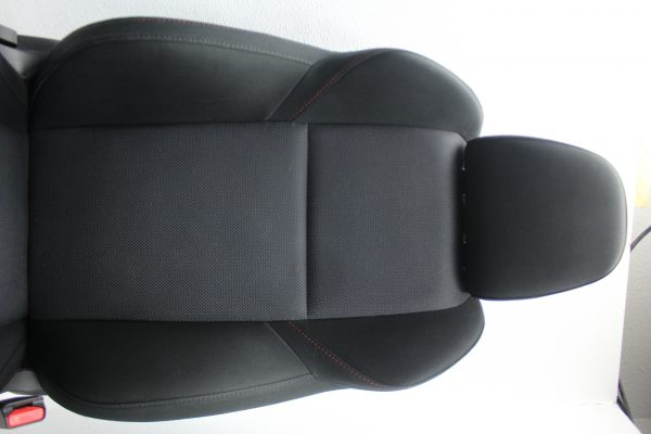 2015-2020 SUBARU WRX FRONT SEATS LH/RH DRIVER PASSENGER SET CLOTH PAIR OEM - Image 4
