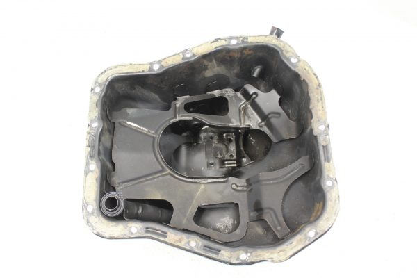 2004-2005 SUBARU WRX & STI ENGINE OIL MOTOR OIL PAN OEM 11109AA131 - Image 4